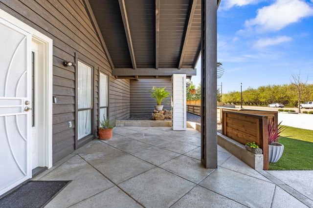 598 Southland Rd, Manteca, CA 95336