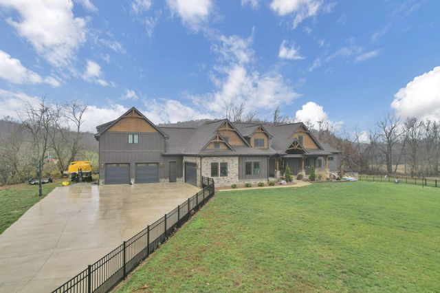 4190 Brownsville Road SE, Heath, OH 43056