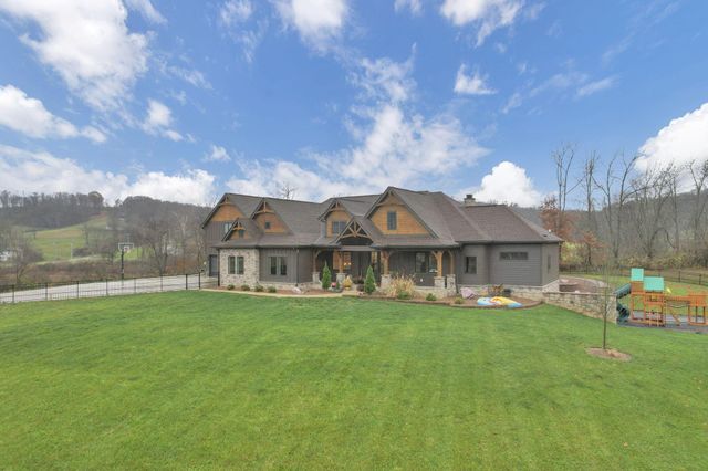 4190 Brownsville Road SE, Heath, OH 43056