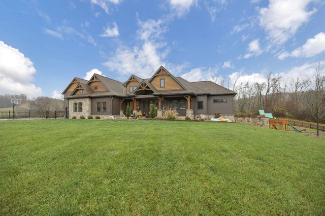 4190 Brownsville Road SE, Heath, OH 43056