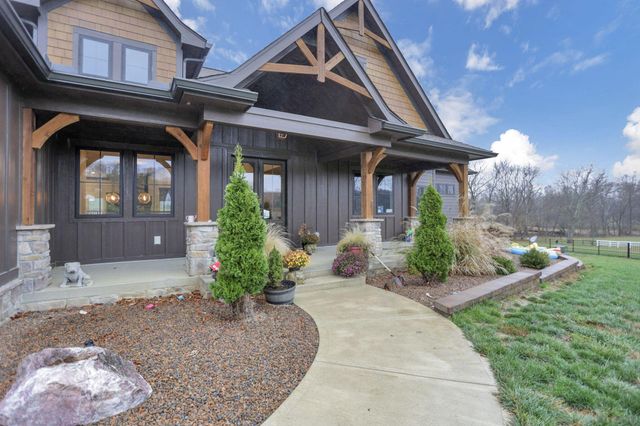4190 Brownsville Road SE, Heath, OH 43056