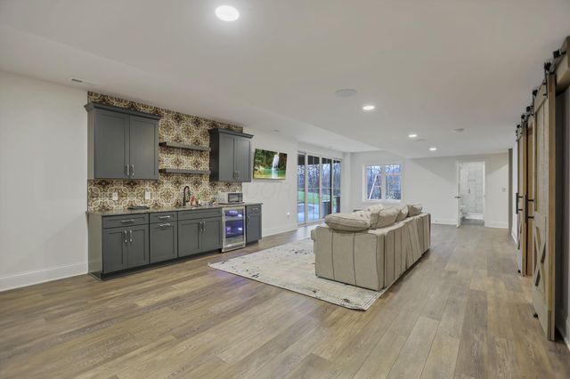 4190 Brownsville Road SE, Heath, OH 43056