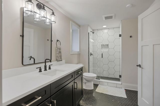 4190 Brownsville Road SE, Heath, OH 43056