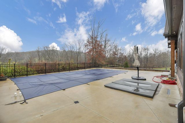 4190 Brownsville Road SE, Heath, OH 43056
