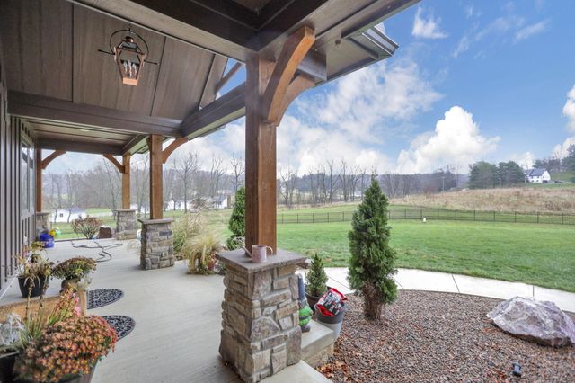 4190 Brownsville Road SE, Heath, OH 43056