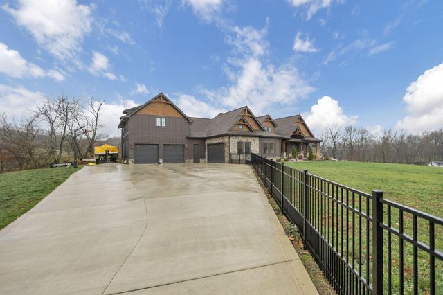 4190 Brownsville Road SE, Heath, OH 43056