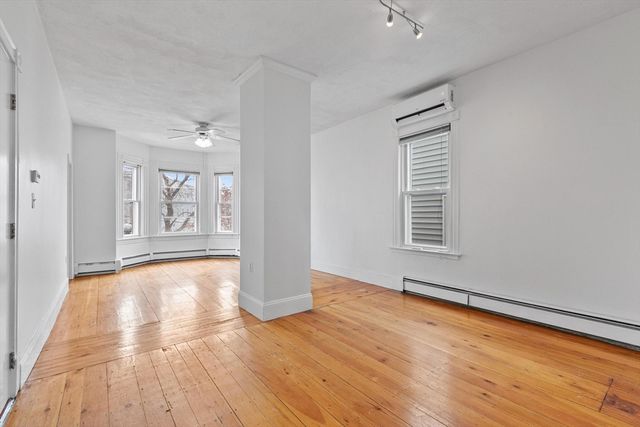 136 Coleridge St, Boston, MA 02128