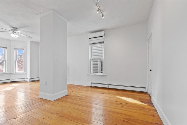 136 Coleridge St, Boston, MA 02128