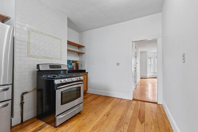 136 Coleridge St, Boston, MA 02128