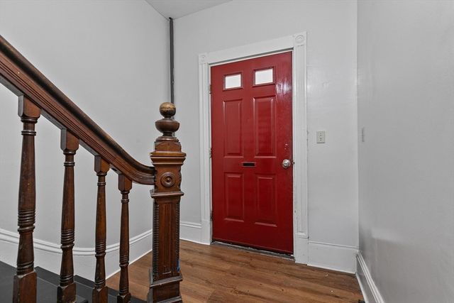 136 Coleridge St, Boston, MA 02128