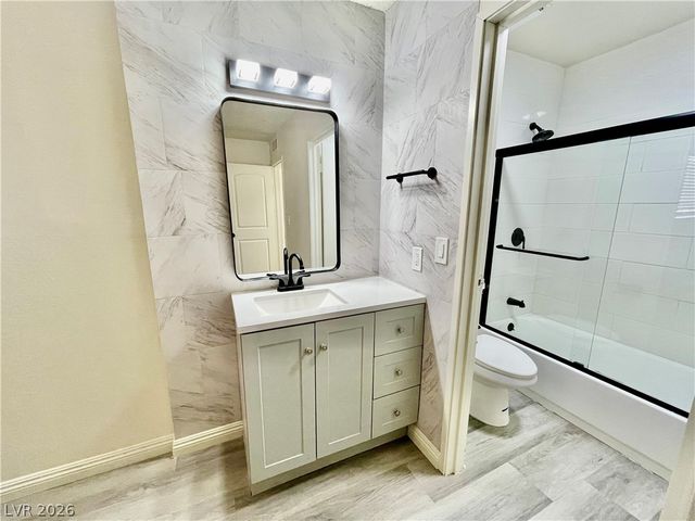 5187 Greene Lane B, Las Vegas, NV 89119