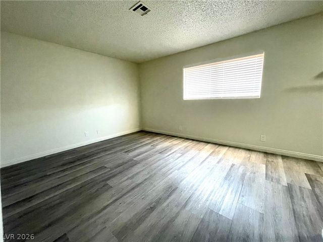 5187 Greene Lane B, Las Vegas, NV 89119