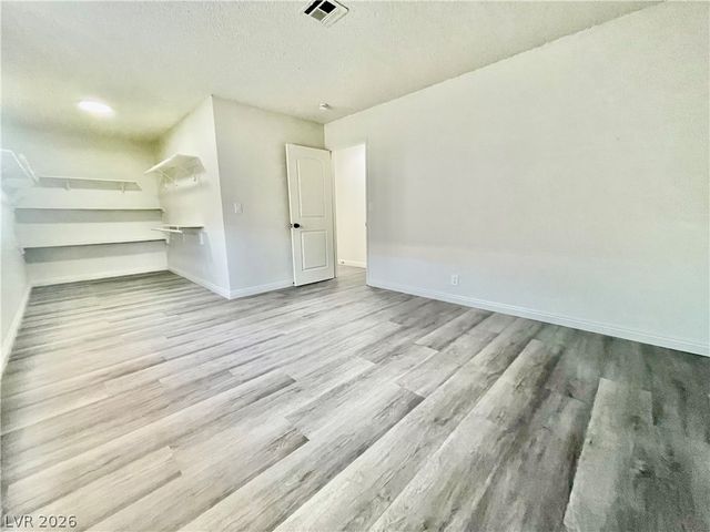 5187 Greene Lane B, Las Vegas, NV 89119