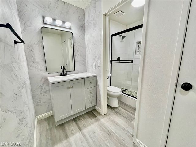 5187 Greene Lane B, Las Vegas, NV 89119