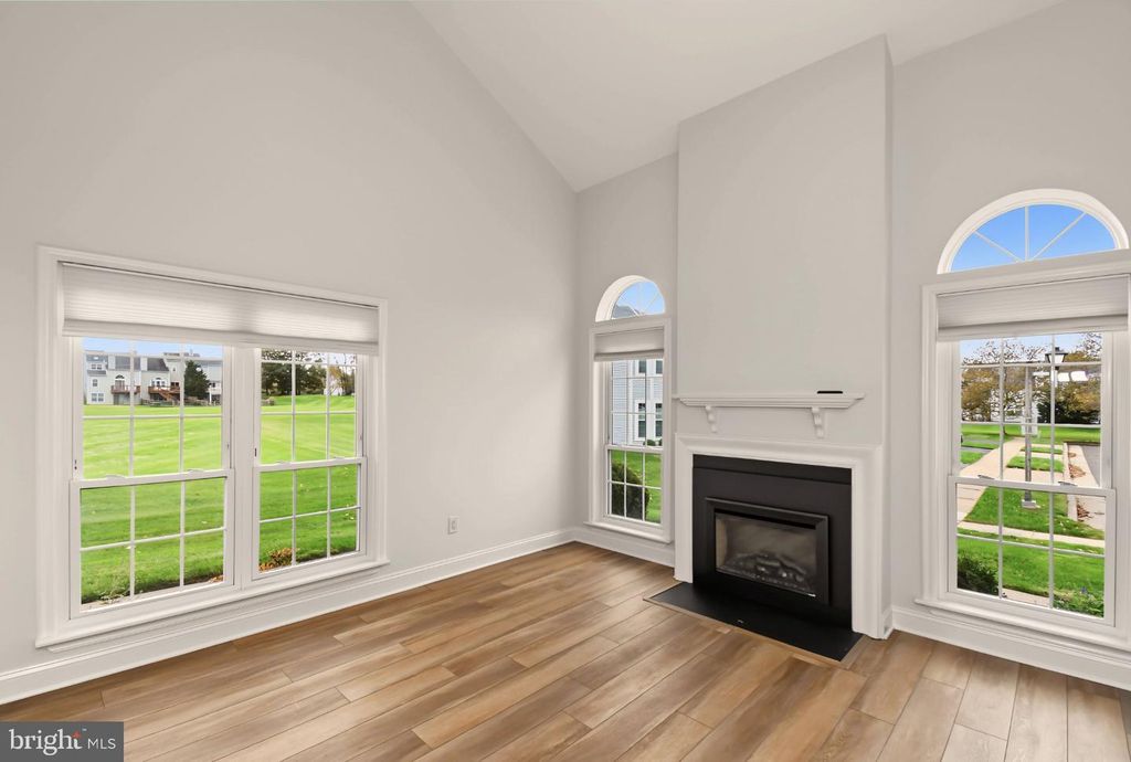 129 N PARK RD, NEWTOWN, PA 18940 — photo 5