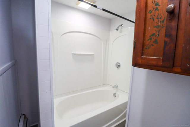 48 Golden Street, Norwich, CT 06360