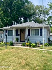 4705 Luann Avenue, Toledo, OH 43623