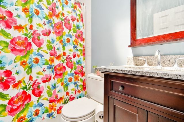 470 E 3rd Street 2, Boston, MA 02127