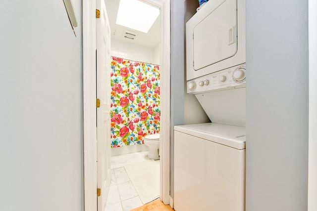 470 E 3rd Street 2, Boston, MA 02127