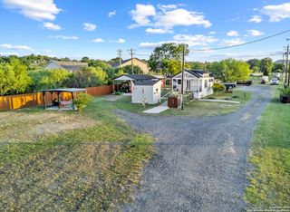 286 S Hwy 173, Bandera, TX 78003