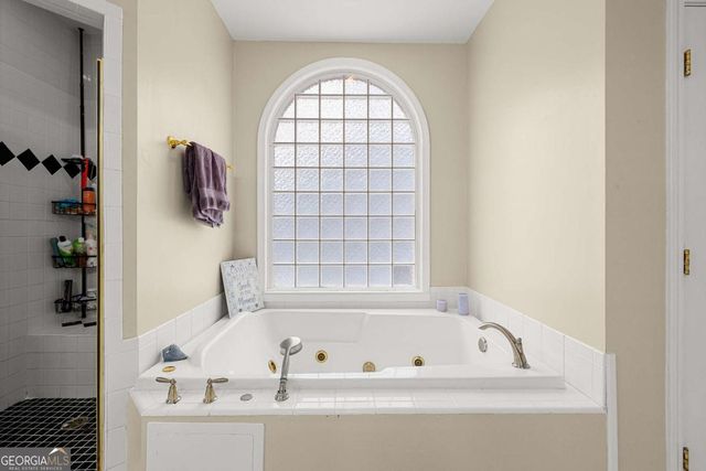 113 Glenn Eagle Pointe, Lagrange, GA 30241