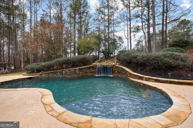 113 Glenn Eagle Pointe, Lagrange, GA 30241