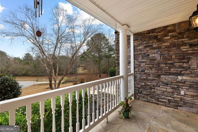 113 Glenn Eagle Pointe, Lagrange, GA 30241