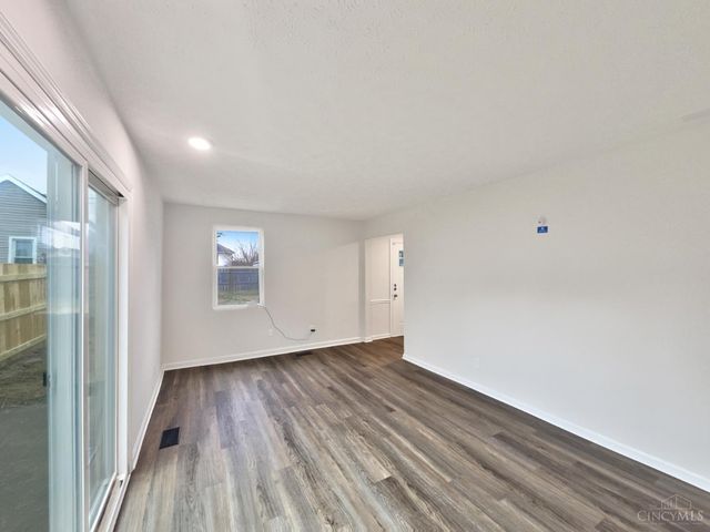 717 Cleveland Avenue, Hamilton, OH 45013