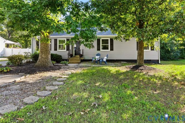 9307 Shiloh Dr, North Chesterfield, VA 23237