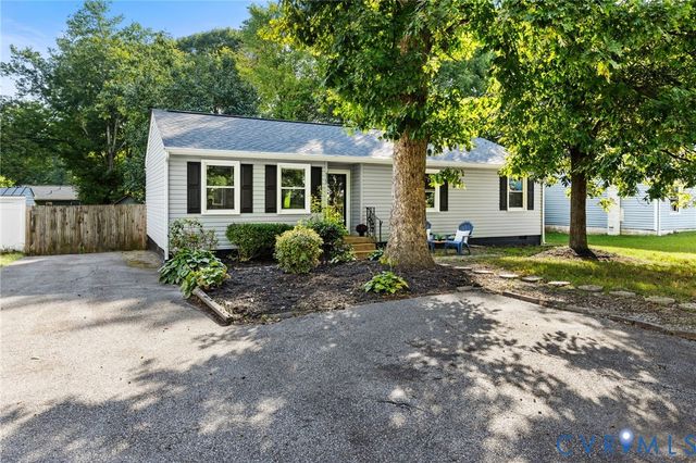 9307 Shiloh Dr, North Chesterfield, VA 23237