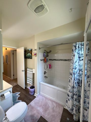 1521 Woodhill Court SW, Wyoming, MI 49509