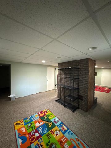1521 Woodhill Court SW, Wyoming, MI 49509