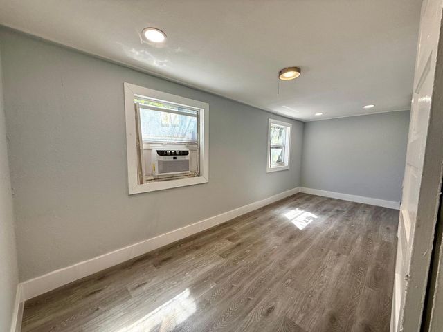 418 52nd Street 2, West Palm Beach, FL 33407