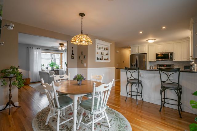 9 Rugby Road, Nashua, NH 03063