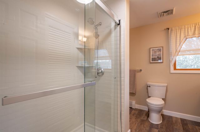 9 Rugby Road, Nashua, NH 03063