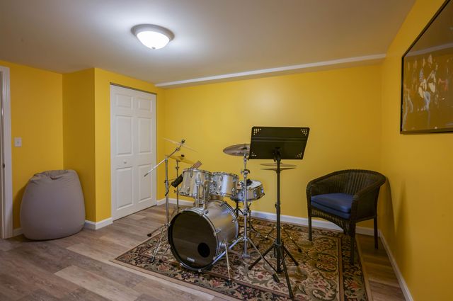 9 Rugby Road, Nashua, NH 03063