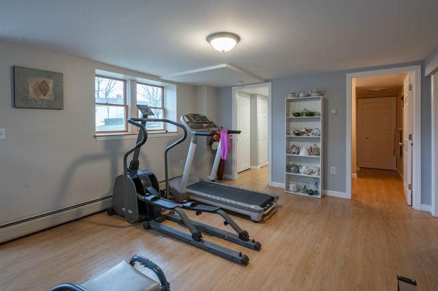 9 Rugby Road, Nashua, NH 03063