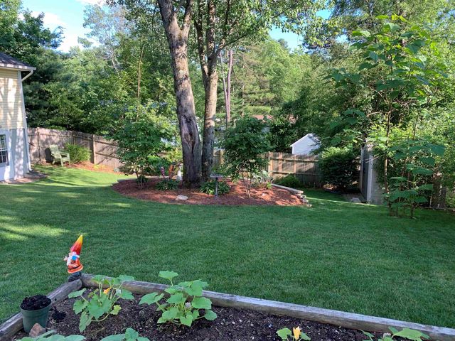 9 Rugby Road, Nashua, NH 03063