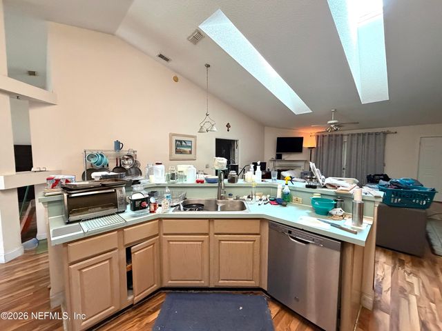 2098 FOREST GATE Drive E, Jacksonville, FL 32246
