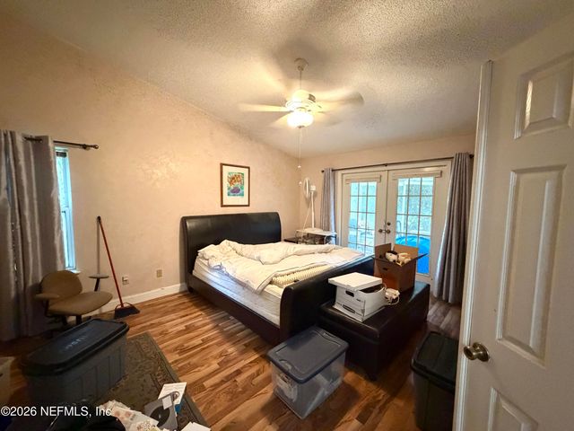 2098 FOREST GATE Drive E, Jacksonville, FL 32246