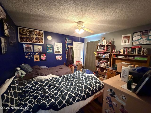 2098 FOREST GATE Drive E, Jacksonville, FL 32246