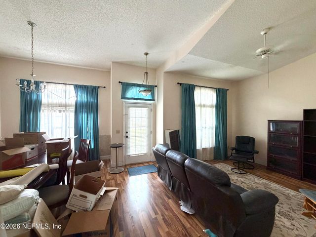 2098 FOREST GATE Drive E, Jacksonville, FL 32246