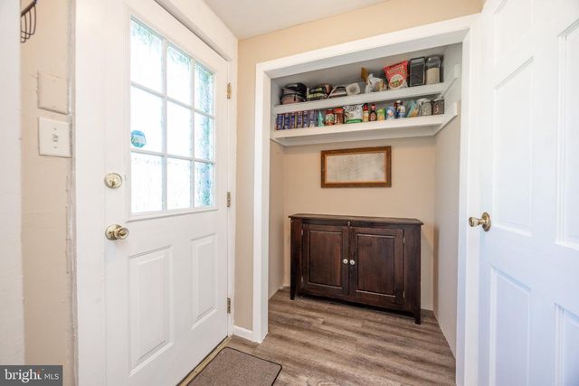 147 W SUMMIT AVE, West Grove, PA 19390