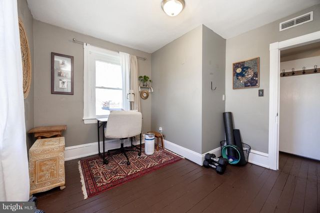 147 W SUMMIT AVE, West Grove, PA 19390