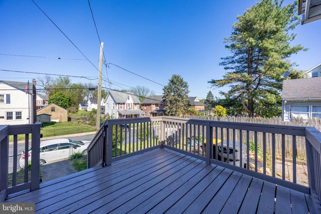 147 W SUMMIT AVE, West Grove, PA 19390