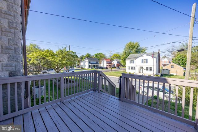 147 W SUMMIT AVE, West Grove, PA 19390