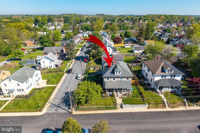 147 W SUMMIT AVE, West Grove, PA 19390