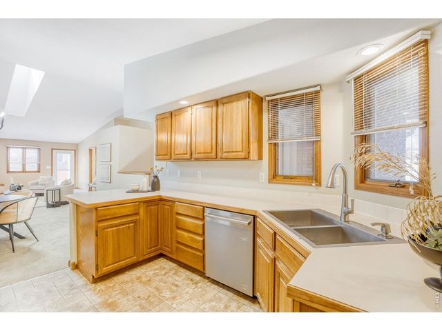 2367 Northbrook Dr, Fort Collins, CO 80526
