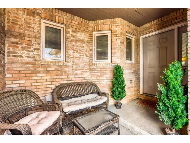 2367 Northbrook Dr, Fort Collins, CO 80526