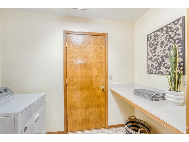 2367 Northbrook Dr, Fort Collins, CO 80526